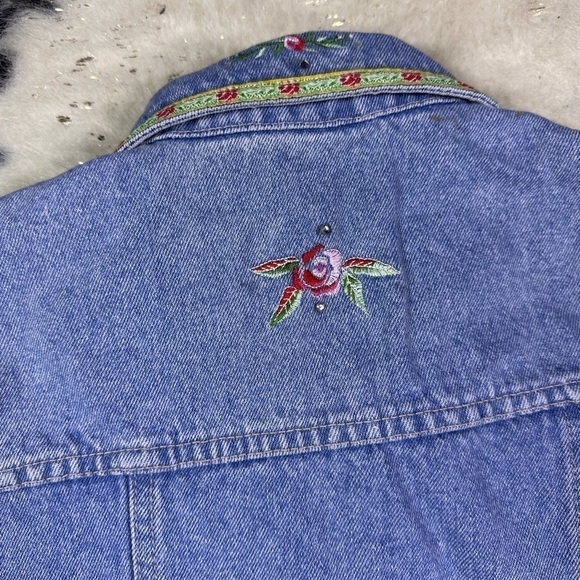 Bill Blass 90s Vintage Floral Embroidered Rhinestone Denim Jean Vest Size medium - Picture 10 of 10